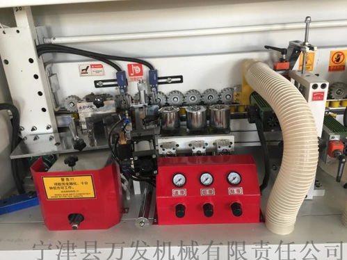 半自動(dòng)與全自動(dòng)封邊機(jī) 寧津縣萬發(fā)機(jī)械有限責(zé)任公司，您的板式家具電子化生產(chǎn)伙伴